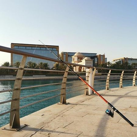 Bay La Sun , Luxury Apartment With Nice View King Abdullah Economic City Eksteriør bilde