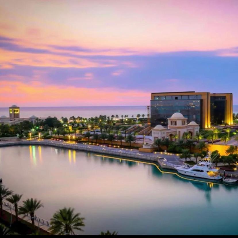 Bay La Sun , Luxury Apartment With Nice View King Abdullah Economic City Eksteriør bilde